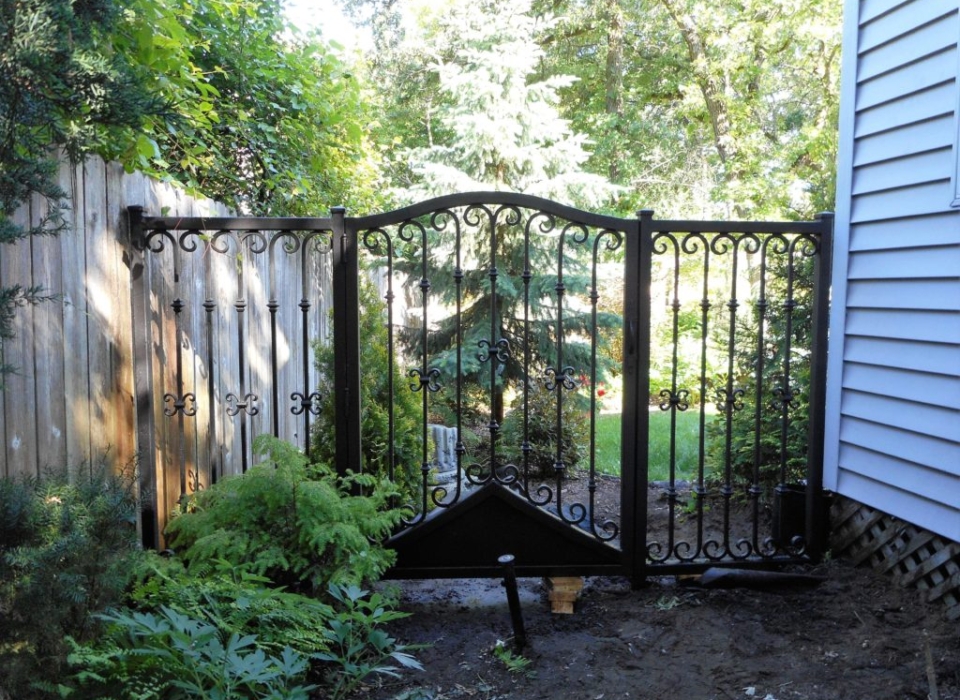 Iron gate protecting the backyard