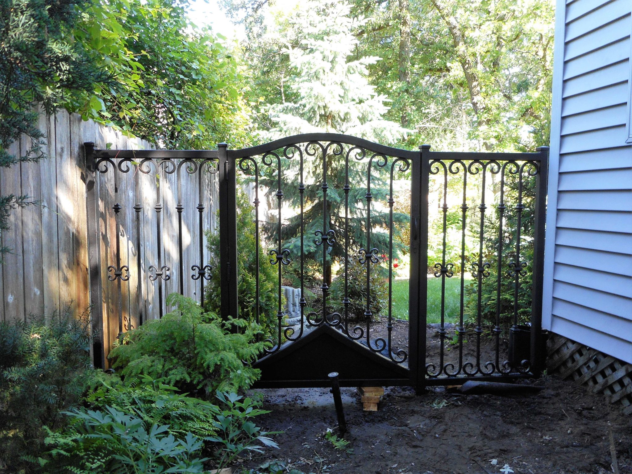 Iron gate protecting the backyard